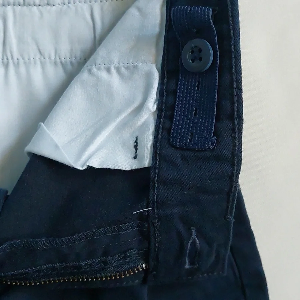 The‎ Children's Place Husky  Boys uniform chino Pants adjustable Waist Size 6